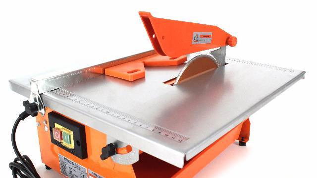 Vizes csempevágó kölcsönzés termék fő termékképe